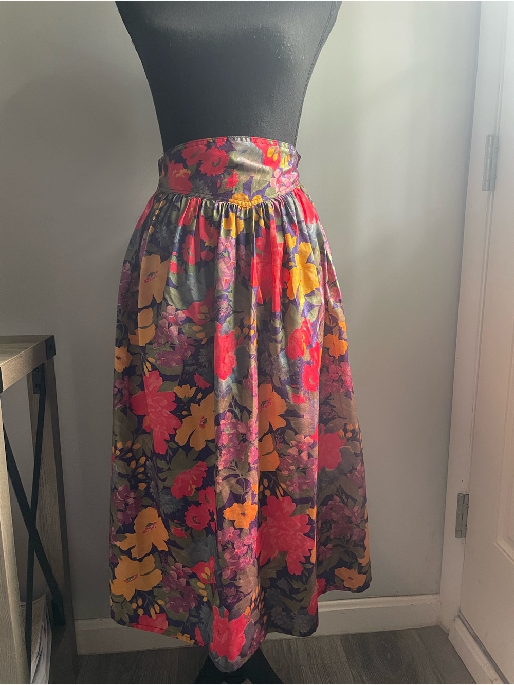 Vintage Thai Silk Floral Midi Skirt with High Waist